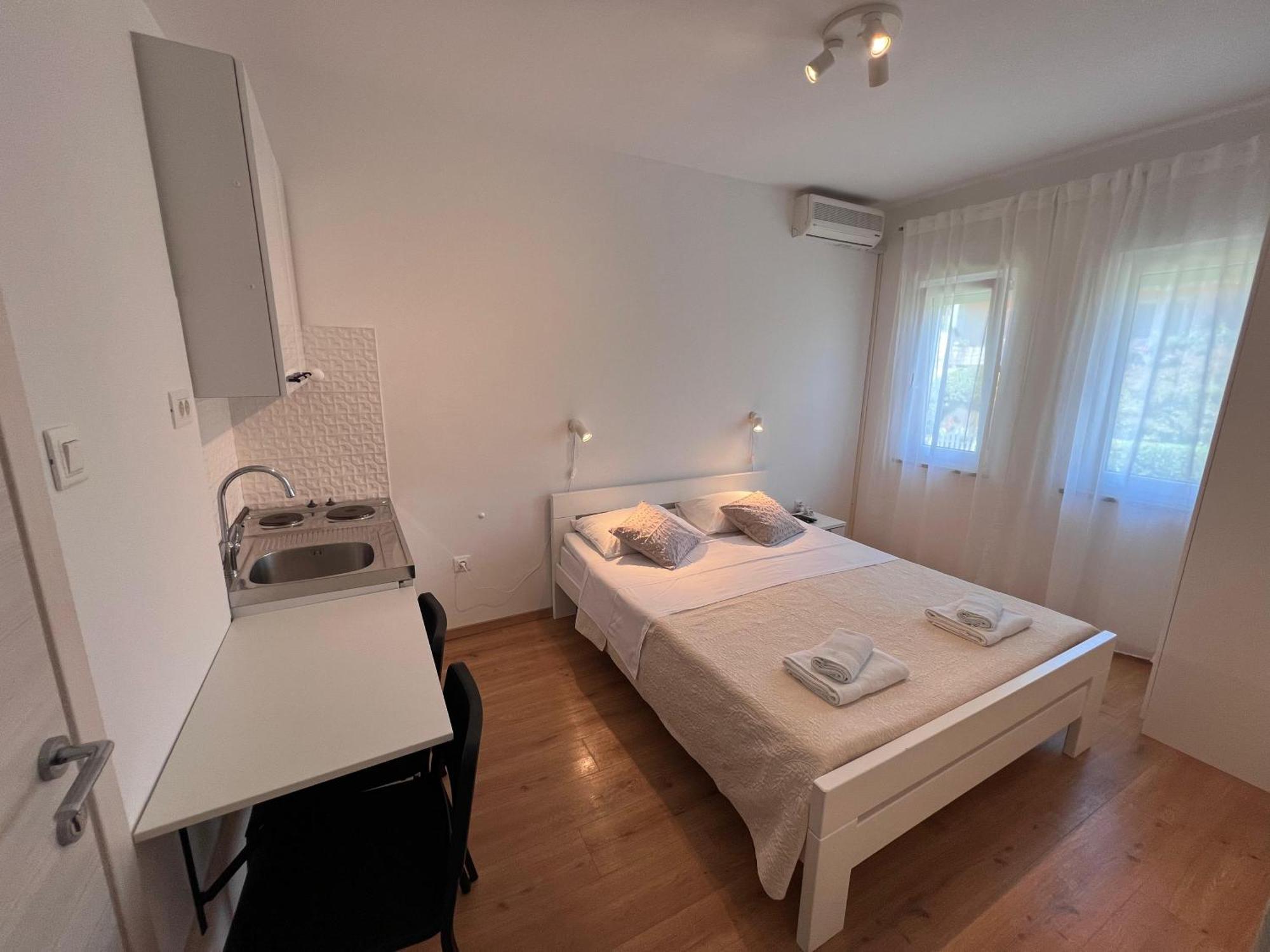 Apartments Iskra Rovinj Exteriör bild