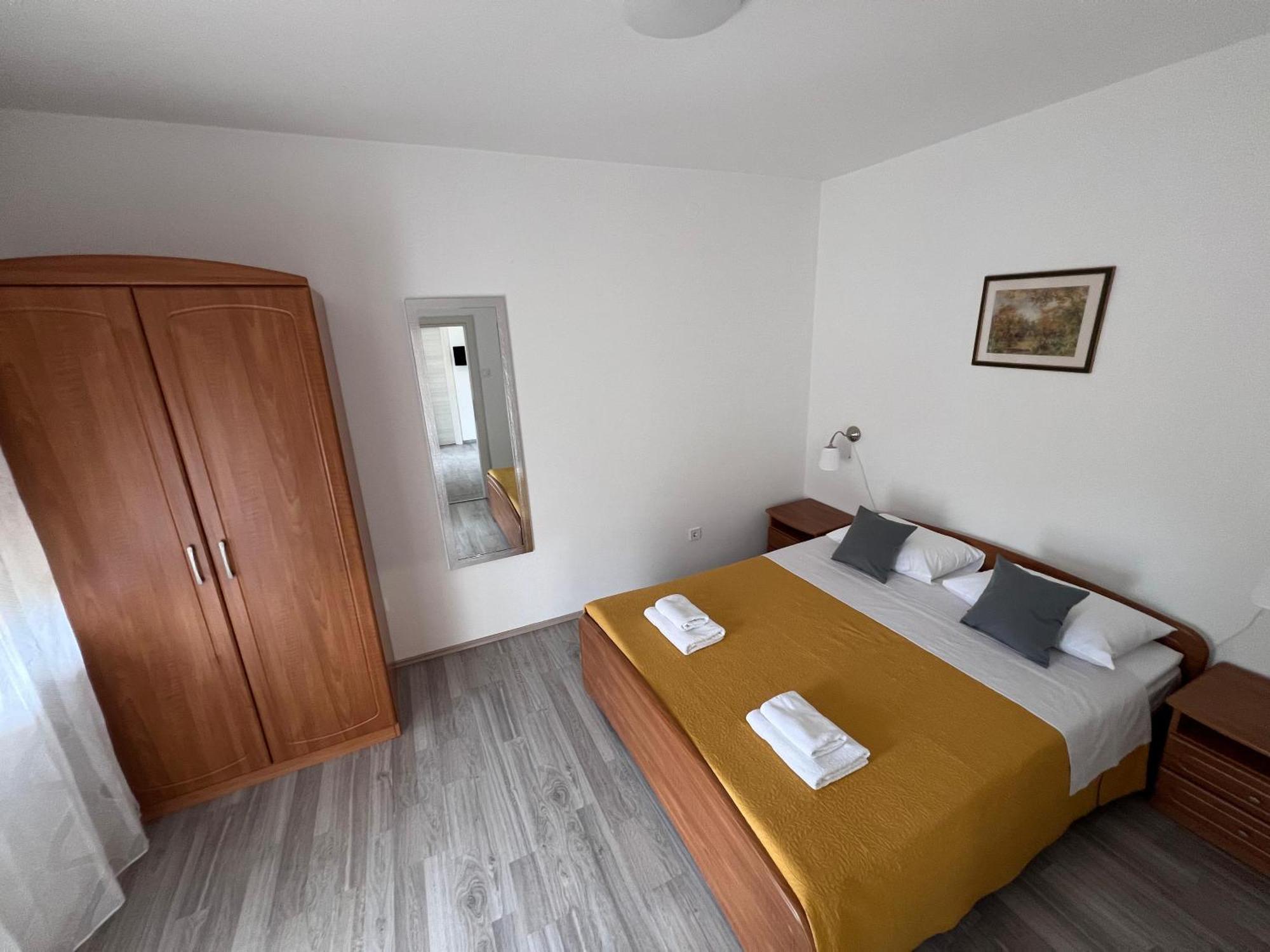 Apartments Iskra Rovinj Exteriör bild